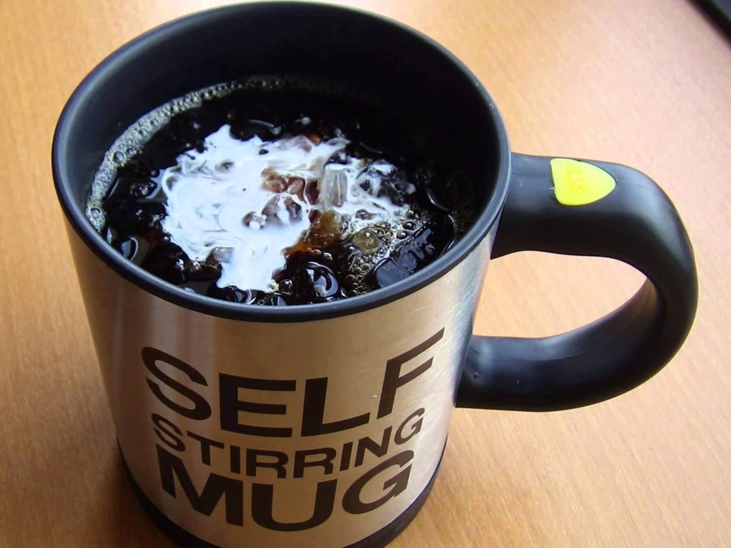Self-Stirring Coffee Mug – Effortless Mixing, Ultimate Convenience!